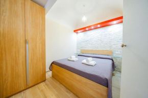 Casa White